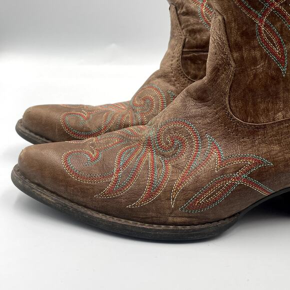 Ariat Distressed Embroidered Brown Leather Boots 6.5 B Heels Multicolored - Picture 7 of 12